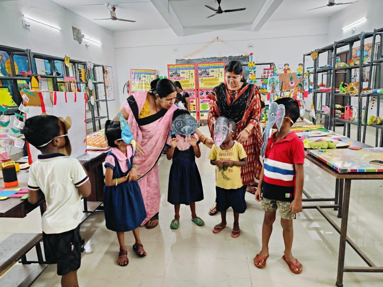 Visit of Anganwadi students to Balvatika